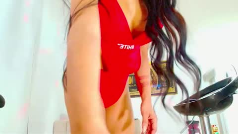 LAURA RAMIREZ online show from January 5, 2025, 3:32 am