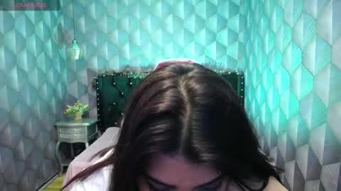 Snapshot of lindabreexlove chatting on January 4, 2025, 7:13 am online show from January 4, 2025, 7:13 am