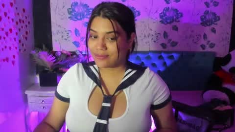 Snapshot of lindabreexlove chatting on January 17, 2025, 9:06 pm online show from January 17, 2025, 9:06 pm