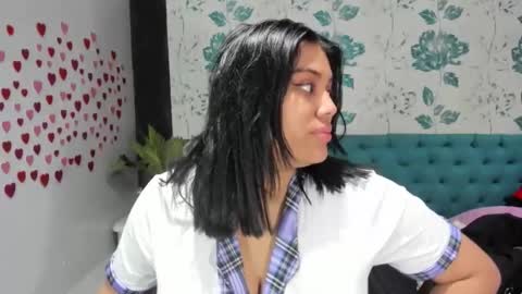 Snapshot of lindabreexlove chatting on January 31, 2025, 3:22 pm online show from January 31, 2025, 3:22 pm