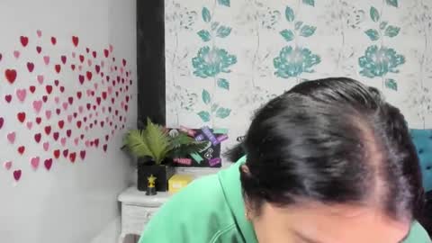 Snapshot of lindabreexlove chatting on February 11, 2025, 3:40 pm online show from February 11, 2025, 3:40 pm