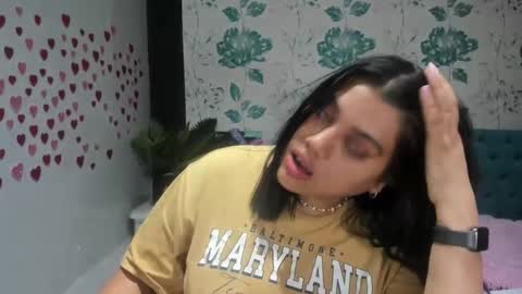 Snapshot of lindabreexlove chatting on March 2, 2025, 8:48 am online show from March 2, 2025, 8:48 am