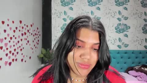 Snapshot of lindabreexlove chatting on March 4, 2025, 5:03 pm online show from March 4, 2025, 5:03 pm