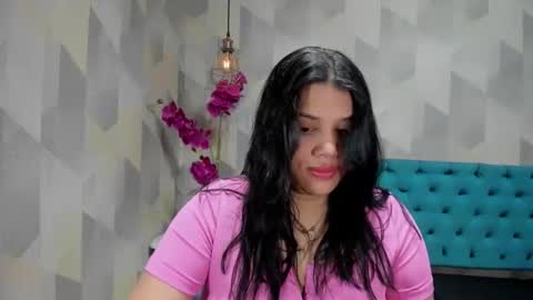 Snapshot of lindabreexlove chatting on October 5, 2025, 1:20 pm online show from October 5, 2025, 1:20 pm