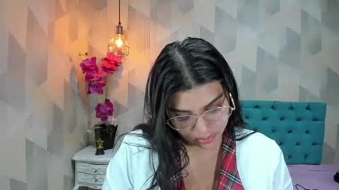 Snapshot of lindabreexlove chatting on November 14, 2025, 10:51 pm online show from November 14, 2025, 10:51 pm