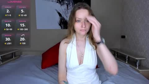 Linda online show from September 27, 2025, 2:27 am