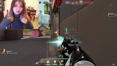 CatalinaANIDEA     online show from February 9, 2025, 3:53 am