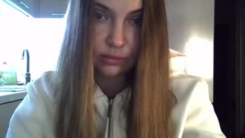 Anna online show from October 15, 2025, 6:30 pm