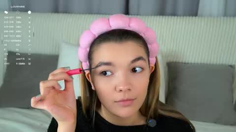 Snapshot of linettedennett chatting on October 25, 2025, 11:07 am Kate online show from October 25, 2025, 11:07 am