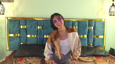 ling ling24 online show from January 22, 2025, 3:31 am