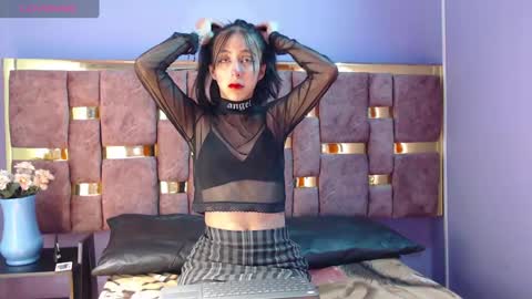 ling ling24 online show from January 29, 2025, 3:33 am