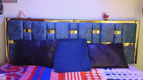 ling ling24 online show from March 10, 2025, 3:56 am