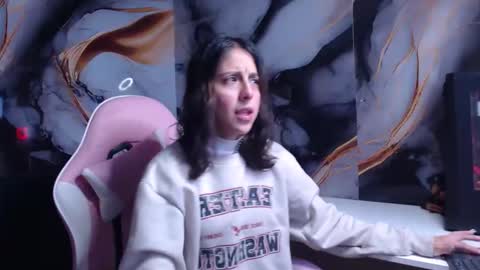 ling ling24 online show from October 2, 2025, 10:55 am