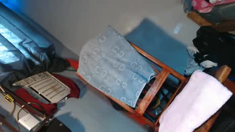 Snapshot of lingkure_69ts chatting on January 24, 2025, 12:52 am weng bustamante online show from January 24, 2025, 12:52 am