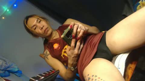 Snapshot of lingkure_69ts chatting on March 7, 2025, 2:12 pm weng bustamante online show from March 7, 2025, 2:12 pm