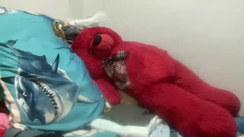 Snapshot of lingkure_69ts chatting on March 8, 2025, 6:37 pm weng bustamante online show from March 8, 2025, 6:37 pm