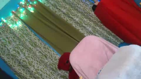 Snapshot of lingkure_69ts chatting on September 23, 2025, 4:15 am weng bustamante online show from September 23, 2025, 4:15 am