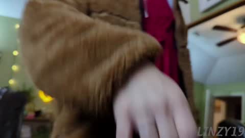 Linzy19 online show from February 5, 2025, 1:58 am