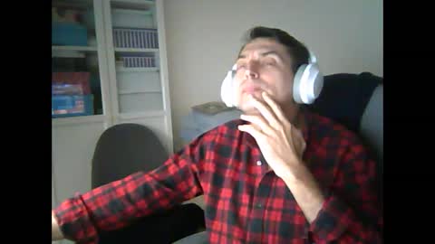 liongr69 online show from February 14, 2025, 8:10 am