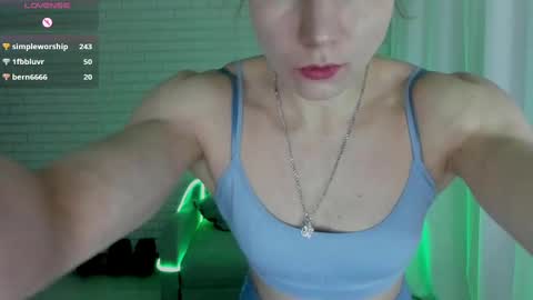 Snapshot of lisa_ree_ chatting on February 22, 2025, 6:28 am lisa online show from February 22, 2025, 6:28 am