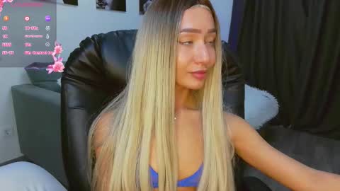 Snapshot of lisa_shultz chatting on November 6, 2025, 2:07 pm Lisa online show from November 6, 2025, 2:07 pm