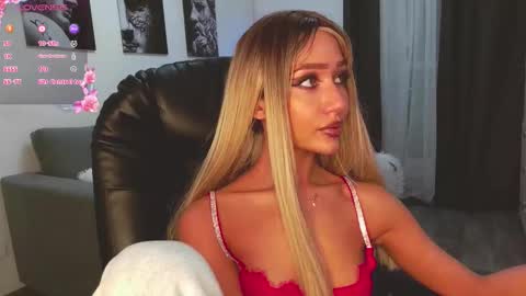 Snapshot of lisa_shultz chatting on November 20, 2025, 1:55 pm Lisa online show from November 20, 2025, 1:55 pm