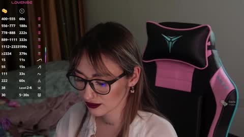   LISA   online show from October 28, 2025, 3:36 pm