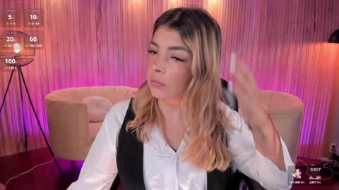 Snapshot of lisamonroe_ chatting on February 7, 2025, 1:01 pm LISA MONROE online show from February 7, 2025, 1:01 pm