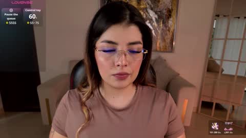 Snapshot of lisamonroe_ chatting on December 13, 2025, 8:04 pm LISA MONROE online show from December 13, 2025, 8:04 pm