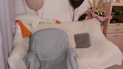 Snapshot of lisamooore chatting on November 10, 2025, 5:06 am Lisa Moore online show from November 10, 2025, 5:06 am