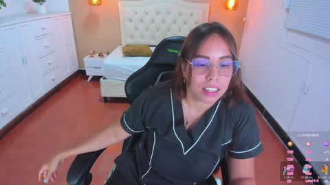 L I S S A  online show from January 23, 2025, 4:19 am