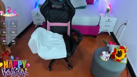 L I S S A  online show from October 3, 2025, 3:14 am