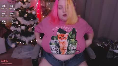 Snapshot of lissamuff chatting on December 14, 2025, 2:33 pm Lissa online show from December 14, 2025, 2:33 pm