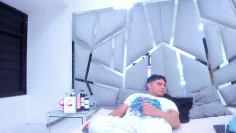 Snapshot of lissandjohnson chatting on February 20, 2025, 5:23 am LISSA JHONS online show from February 20, 2025, 5:23 am