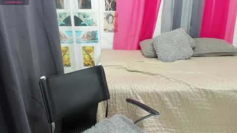 Snapshot of lissavillalobos chatting on January 8, 2025, 11:30 pm lissa online show from January 8, 2025, 11:30 pm
