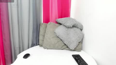 Snapshot of lissavillalobos chatting on March 3, 2025, 7:49 pm lissa online show from March 3, 2025, 7:49 pm