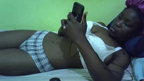 lisssa01 online show from September 23, 2025, 7:33 am