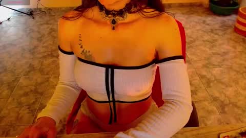 Liss online show from October 21, 2025, 3:46 pm