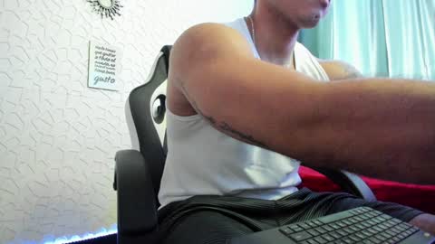 Snapshot of litoxxx_cass chatting on December 22, 2024, 10:04 pm litoxxx_cass online show from December 22, 2024, 10:04 pm