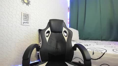 Snapshot of litoxxx_cass chatting on February 18, 2025, 10:05 am litoxxx_cass online show from February 18, 2025, 10:05 am