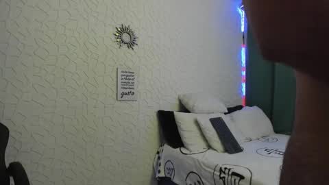 Snapshot of litoxxx_cass chatting on February 22, 2025, 12:19 pm litoxxx_cass online show from February 22, 2025, 12:19 pm