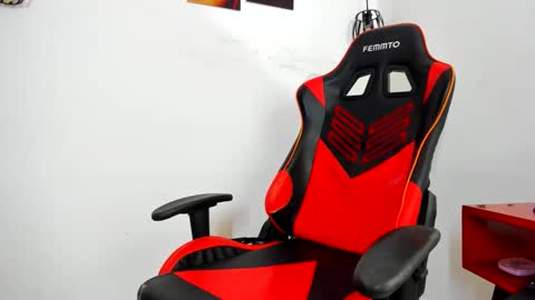 Aliciaparaisss online show from November 13, 2025, 4:22 am