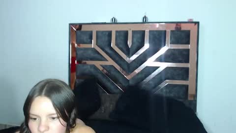 Snapshot of little_cataleya chatting on January 31, 2025, 6:02 am Hi im Cataleya online show from January 31, 2025, 6:02 am