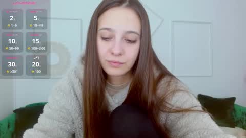 Snapshot of little_cherry___ chatting on October 11, 2025, 7:07 am Lana online show from October 11, 2025, 7:07 am