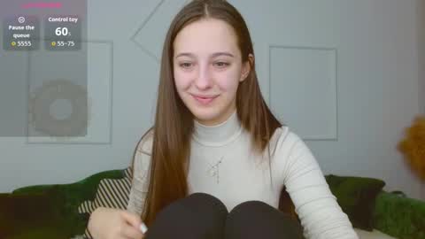 Snapshot of little_cherry___ chatting on October 15, 2025, 7:30 am Lana online show from October 15, 2025, 7:30 am