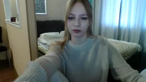 Snapshot of little_mariaa chatting on September 30, 2025, 10:53 am Maria online show from September 30, 2025, 10:53 am