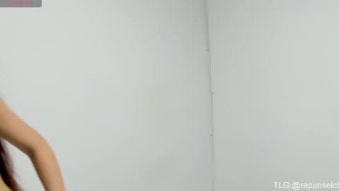Snapshot of little_rapunsel_ chatting on September 10, 2025, 8:14 am RAPUNSEL AND CAIN online show from September 10, 2025, 8:14 am