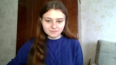 little_shygirl_ online show from January 30, 2025, 6:56 am