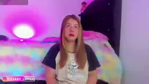 Snapshot of little_tifanny82 chatting on September 10, 2025, 1:00 pm Tifanny online show from September 10, 2025, 1:00 pm