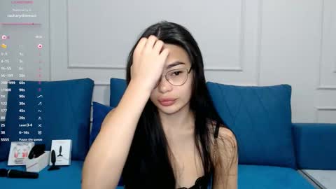 Kwan online show from November 11, 2025, 1:22 pm